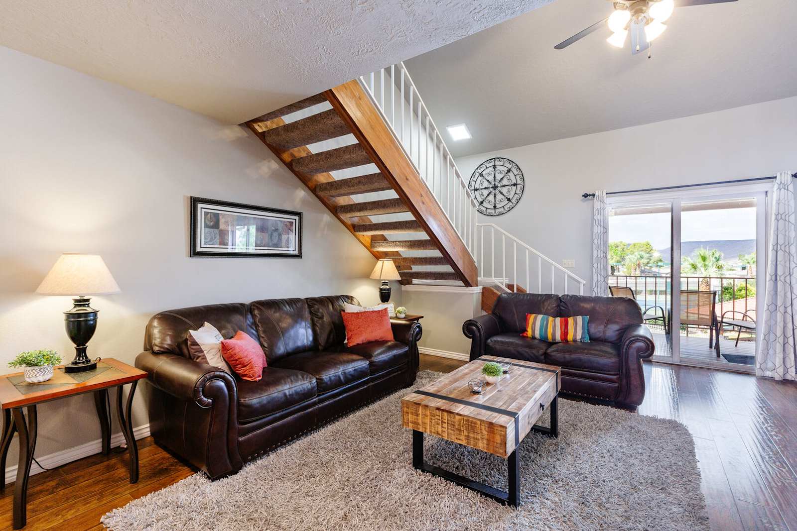 Sports Village I-10 - A 3-bedroom penthouse over the Sports Village courts.